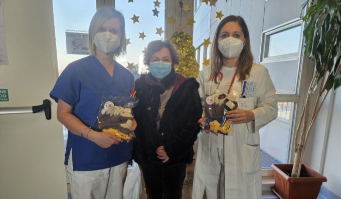 Doni per i piccoli pazienti del Nido dell’ospedale di Crema