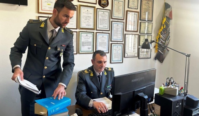 Riciclaggio e banca abusiva, perquisizioni e sequestri anche in provincia di Cremona