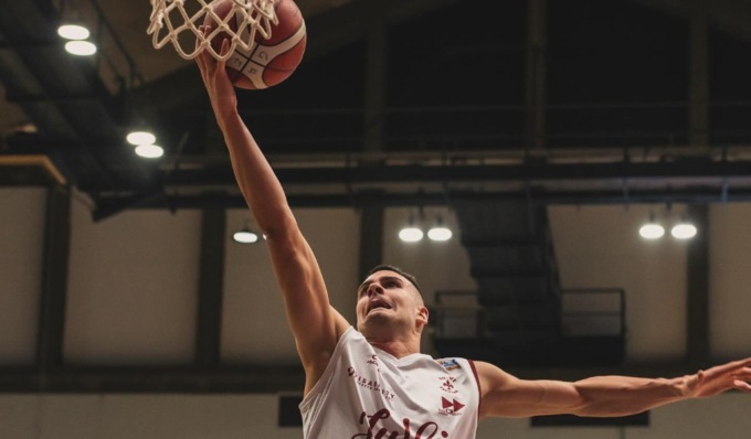 Al PalaRadi passa la Reale Mutua Torino, sconfitta 99-88 per la Juvi Ferraroni