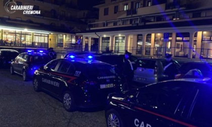 Blitz nei locali pubblici: al setaccio un locale notturno, una discoteca e un centro massaggi