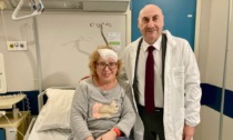 Tumore al cervello, a Cremona primo intervento di chirurgia transulcale: Gisella sta bene e sogna la pizza