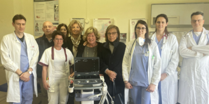 Donazione alla Pneumologia dell’Ospedale di Cremona: “Per non dimenticare chi si è preso cura di noi”