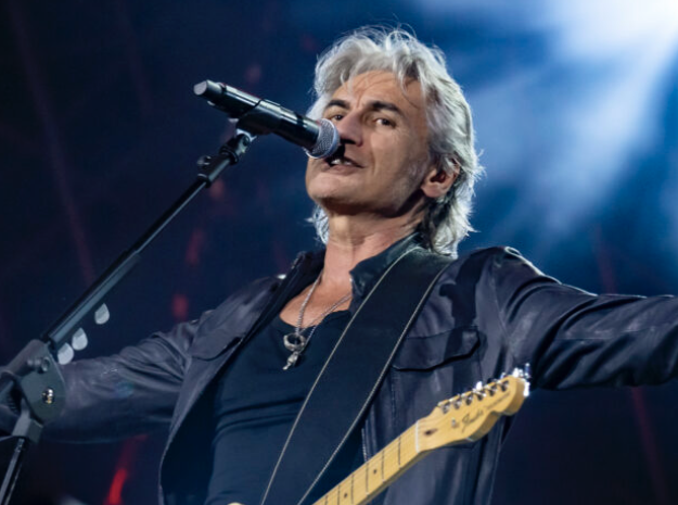 Ligabue in concerto a Cremona, appuntamento in autunno al Teatro Ponchielli