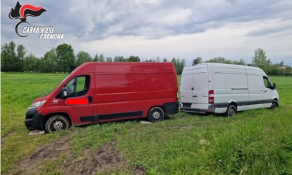 Ritrovati due furgoni nelle campagne di Trescore Cremasco, erano stati entrambi rubati