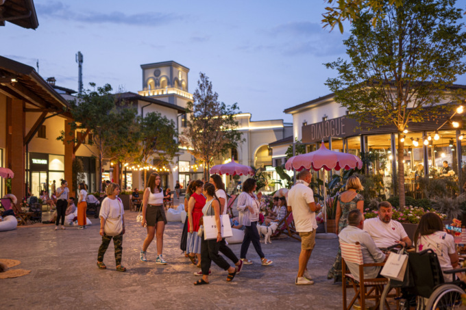 Al Franciacorta Village arrivano i saldi e le “Summer Nights”