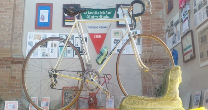 La bicicletta di Fausto Coppi è arrivata a Crema: dono della famiglia Morettini
