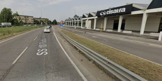 Scontro tra due auto sulla SS10, vicino Cisalfa: due le persone rimaste ferite