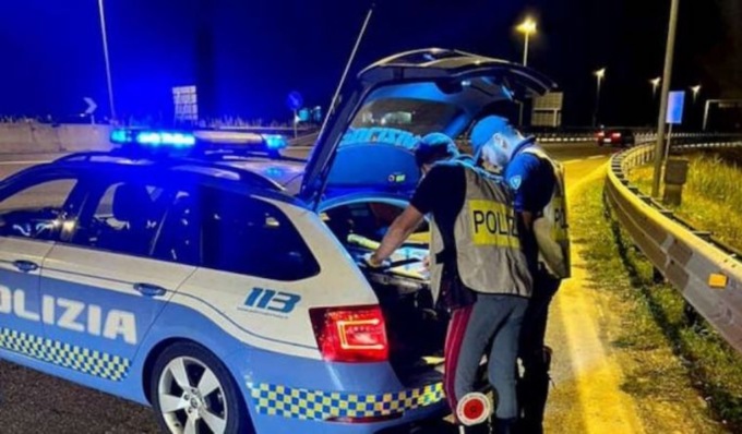 Sicurezza stradale, controlli straordinari a Cremona: tre patenti ritirate