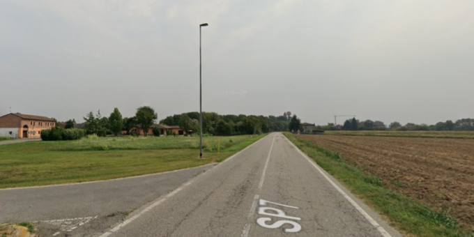 Si schianta contro la pattuglia dei carabinieri, 75enne in ospedale in elisoccorso