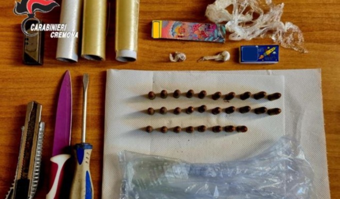 I carabinieri trovano proiettili e droga nelle campagne di Cappella Cantone