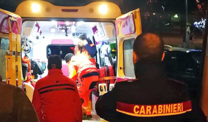 Colpito alla testa da un gancio metallico, agricoltore 66enne grave in ospedale