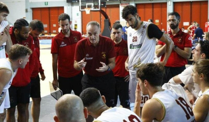 La Juvi Ferraroni cede in amichevole alla Assigeco Piacenza 80-82
