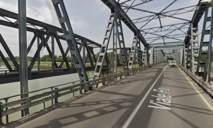 Ispezioni sul Ponte sul fiume Po, senso unico alternato per quattro giorni