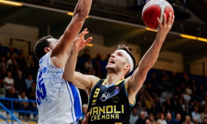 La Vanoli Basket Cremona fermata in casa dall’Unahotels Reggio Emilia 74-77