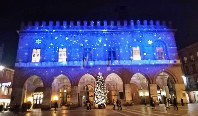 Cremona accende il Natale 2024: animazioni, mercatini, presepi e concerti