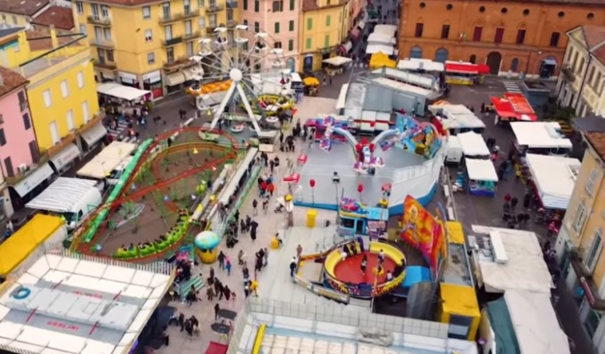 Lavoratore in nero alla Fiera di San Carlo, denunciati venditore ambulante e dipendente