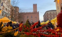 Aspettando Santa Lucia con il mercato di Campagna Amica: in piazza Stradivari i gazebo natalizi delle aziende agricole