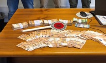 Arrestato spacciatore, in casa hashish e 60mila euro in contanti