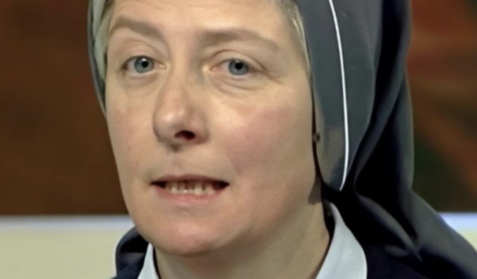 Il Tribunale del Riesame annulla gli arresti domiciliari: suor Anna Donelli torna libera