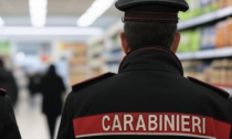 Coppia di rapinatori minaccia il dipendente di un supermercato a Castelleone e scappa con la refurtiva