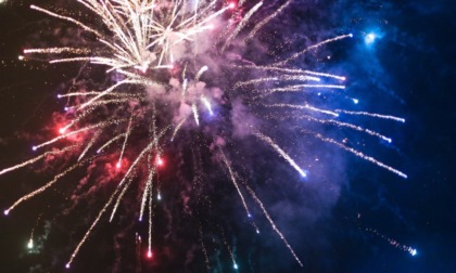 Capodanno 2025: Cremona dice no a fuochi d'artificio, petardi e botti