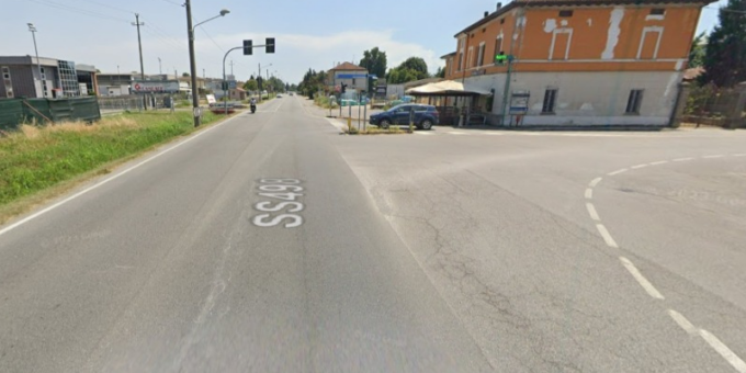 Si schianta contro un’autobotte nel cremonese, 79enne ferita accompagnata in ospedale