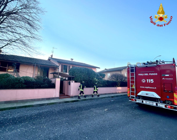 Esplosione nella palazzina, 4 persone rimaste coinvolte nello scoppio