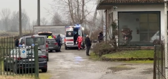 Carmelo Longhitano perde la vita a lavoro precipitando dal tetto, inutili i tentativi di soccorso