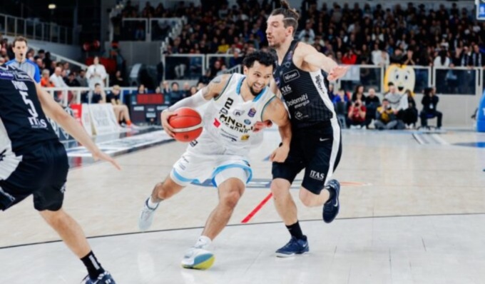 Grande vittoria della Vanoli Cremona in casa della Dolomiti Energia, Trento cede 76-80