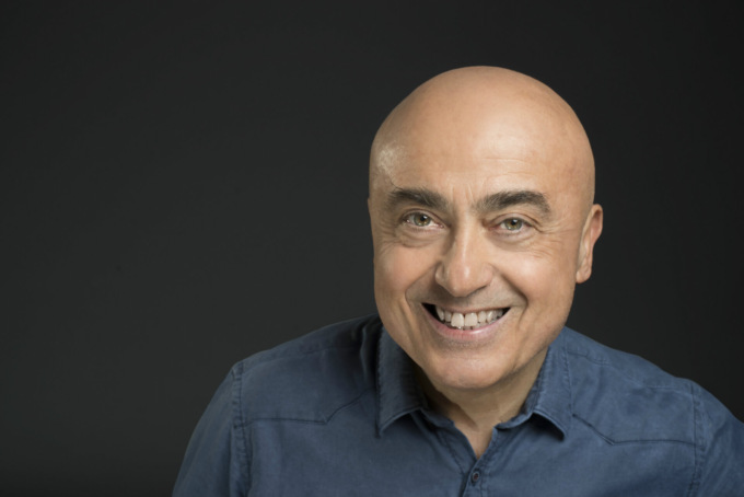 Paolo Cevoli al Ponchielli, uno spettacolo incentrato sul viaggio di Enea