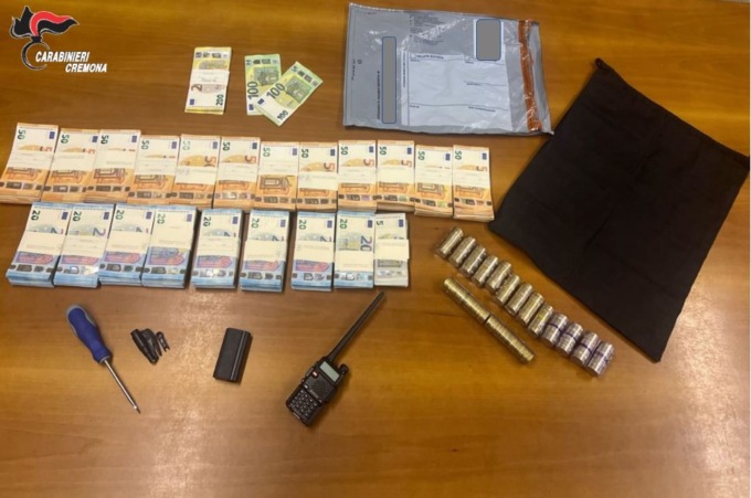 Dopo il furto in banca da 80mila euro, in quattro finiscono in carcere