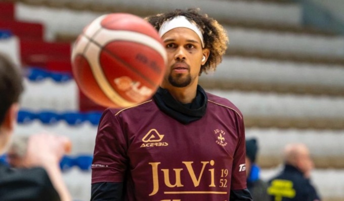 La Juvi Ferraroni cede al PalaRadi alla Tezenis Verona 64-75