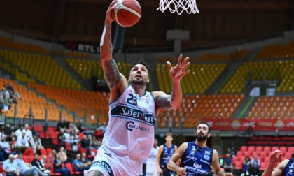 Vanoli Basket, Christian Burns lascia Cantù e arriva a Cremona