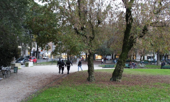 Bevono alcolici al Parco Montalcini, “daspo urbano” per sei persone