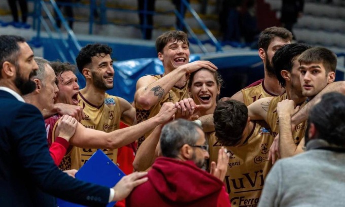 La Juvi Ferraroni torna al successo, battuta Pesaro 91-89 dopo un incredibile overtime