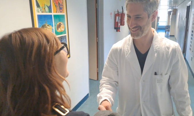 La fitta fortissima alla testa: Alessandra salvata dall’aneurisma grazie alla Neuroradiologia di Cremona