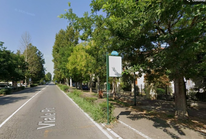 “Basta fare chiasso sul bus”: disabile trascinato giù e pestato dal branco