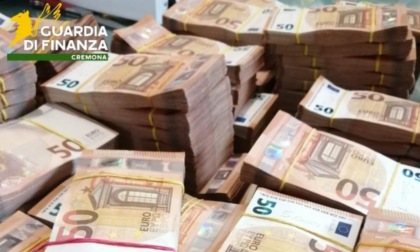 Maxi operazione anti-riciclaggio: due arresti e sequestri per oltre 5 milioni di euro