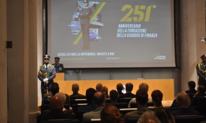 La Guardia di Finanza celebra il 251° Anniversario a Cremona: i militari premiati per operazioni di rilievo