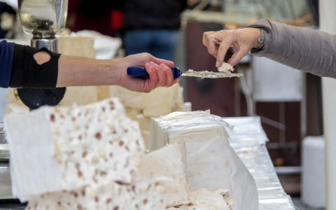 La Festa del Torrone 2025 scalda i motori: Cremona celebra musica, tradizione e dolcezza