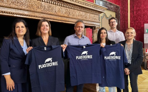 Cremona verso un futuro senza plastica: siglato l’accordo con l’Associazione Plastic Free