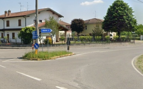 Scontro tra due Clio a Zappello: feriti una 22enne e un 27enne
