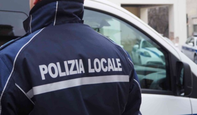 Trovata con un etto di hashish, 18enne arrestata a Cremona per spaccio