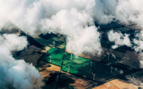 Il ruolo dei grandi gruppi nella transizione energetica