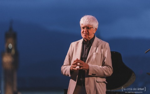 PonchielliLIFE con Beppe Severgnini: il racconto teatrale “L’arte di invecchiare con filosofia”