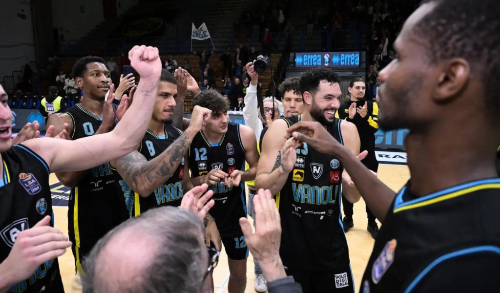 Vanoli Cremona domina Treviso: vittoria netta per 96-79