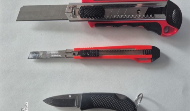 Coltello a serramanico e due taglierini nel marsupio: denunciato 45enne a Chieve