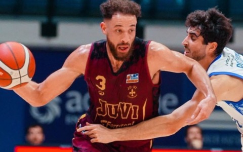 Vittoria al fotofinish per la Juvi Ferraroni che supera il Gruppo Mascio Bergamo 66-65