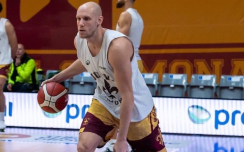 La Juvi Ferraroni lotta fino all’ultimo ma cede alla Sebastiani Rieti 74-76