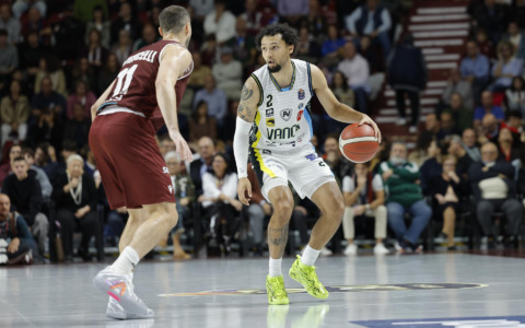 La Vanoli Cremona lotta fino all’ultimo ma si arrende a Trapani 90-96